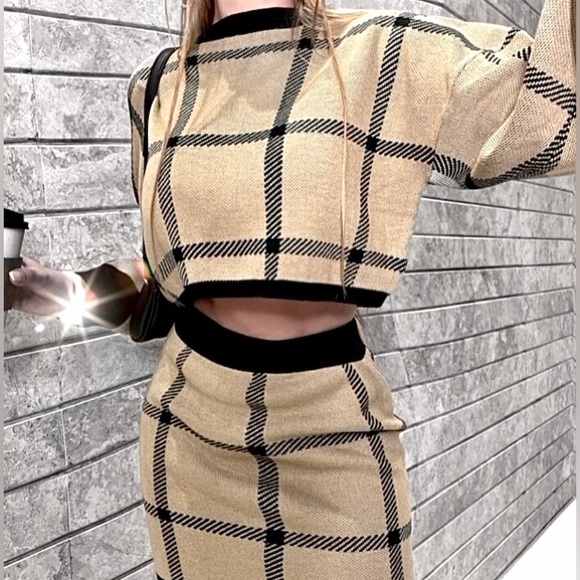 FALL TIME Sweater and Skirt Set Knitwear - Picture 13 of 17